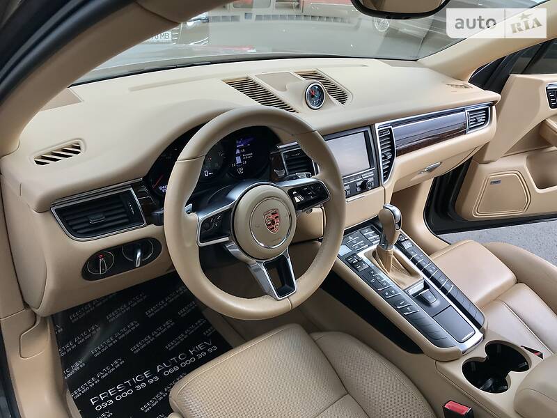 Позашляховик / Кросовер Porsche Macan 2015 в Києві фото 43 Позашляховик / Кросовер Porsche Macan 2015 в Києві