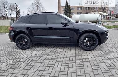 Внедорожник / Кроссовер Porsche Macan 2015 в Тернополе