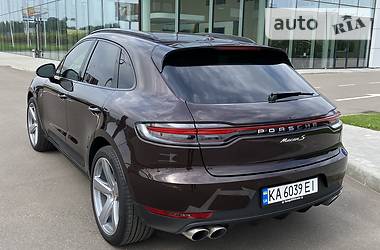 Позашляховик / Кросовер Porsche Macan 2019 в 