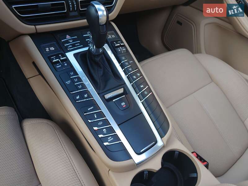 Внедорожник / Кроссовер Porsche Macan 2020 в Днепре