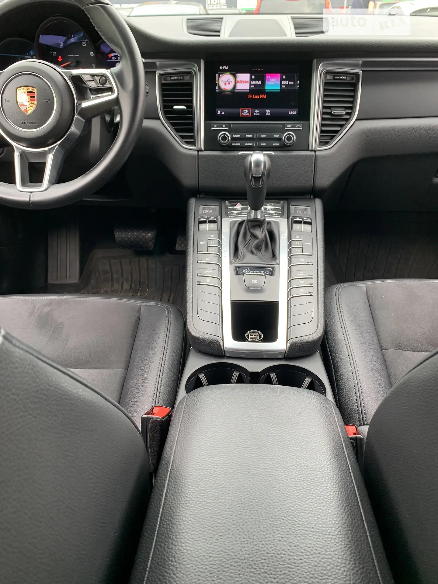 2017 Porsche Macan - мініатюра 14