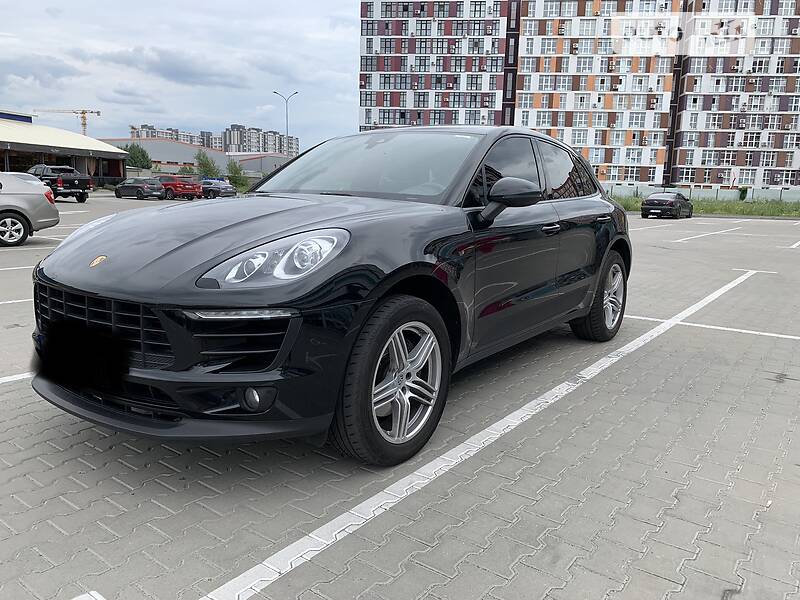 Внедорожник / Кроссовер Porsche Macan 2017 в Киеве