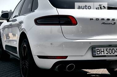Позашляховик / Кросовер Porsche Macan 2015 в Запоріжжі