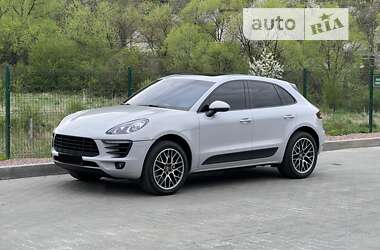 Porsche Macan 2015