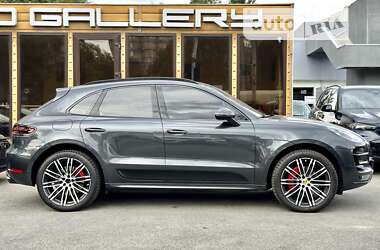 Внедорожник / Кроссовер Porsche Macan 2016 в 
