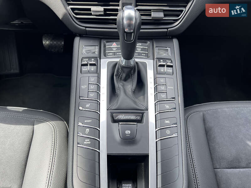 Внедорожник / Кроссовер Porsche Macan 2020 в Ужгороде фото 31 Внедорожник / Кроссовер Porsche Macan 2020 в Ужгороде