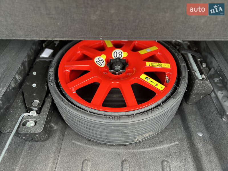 Внедорожник / Кроссовер Porsche Macan 2020 в Ужгороде фото 50 Внедорожник / Кроссовер Porsche Macan 2020 в Ужгороде