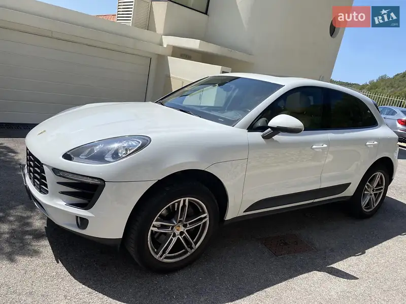 Porsche Macan