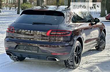 Внедорожник / Кроссовер Porsche Macan 2017 в 