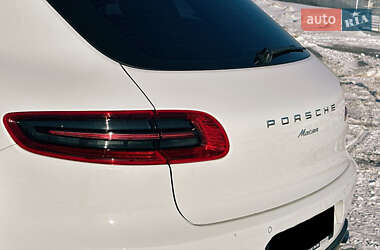 Позашляховик / Кросовер Porsche Macan 2017 в Одесі