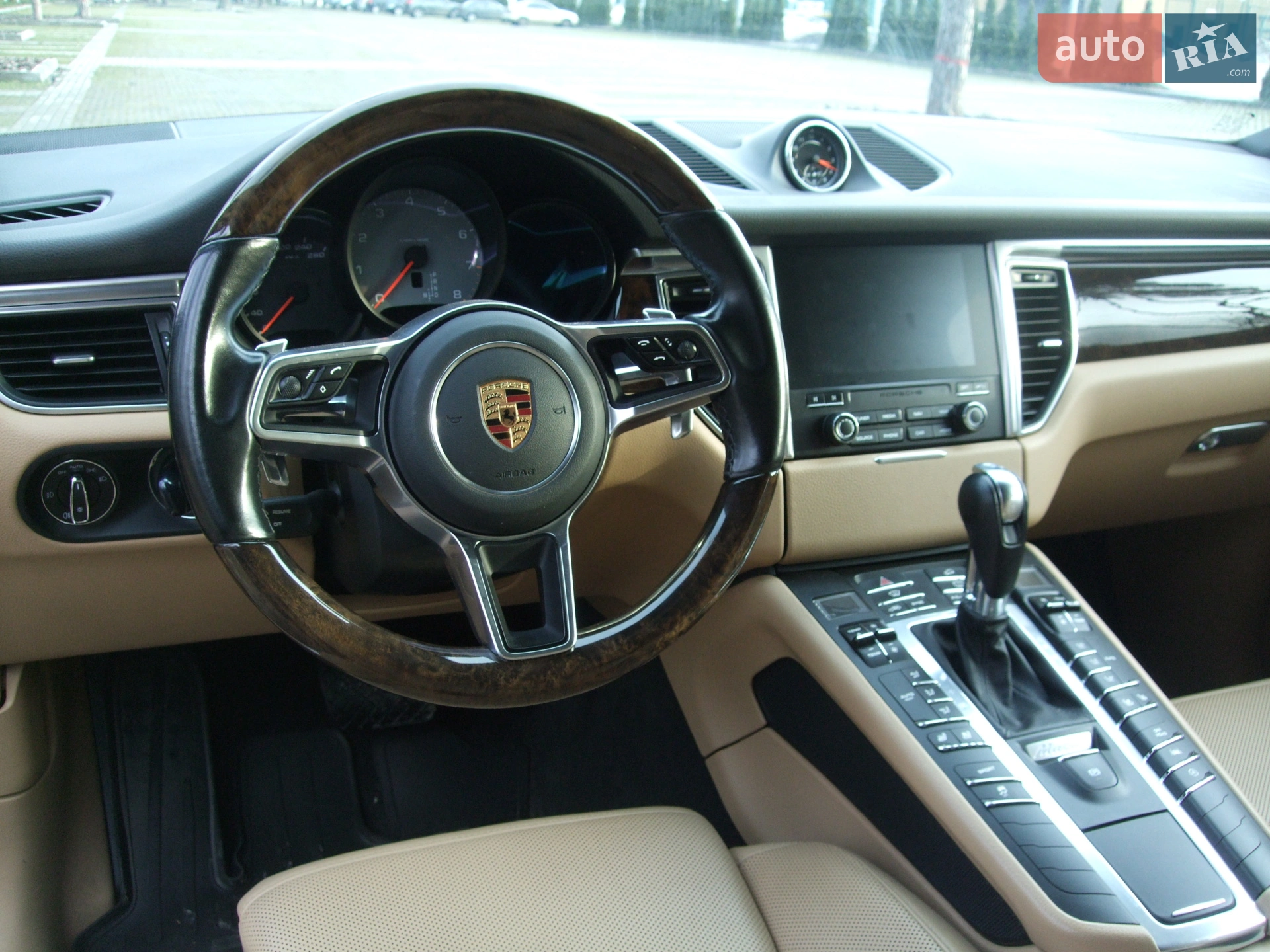 2017 Porsche Macan - мініатюра 16