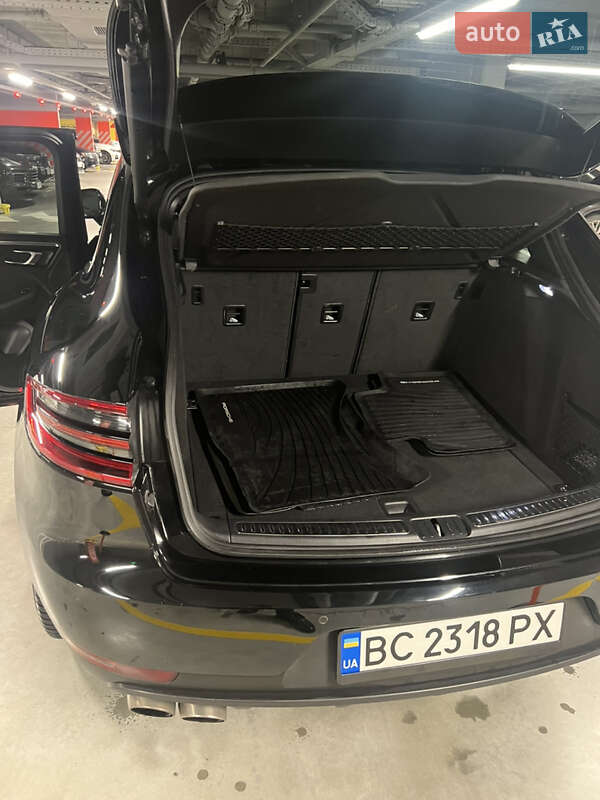 Внедорожник / Кроссовер Porsche Macan 2018 в Львове