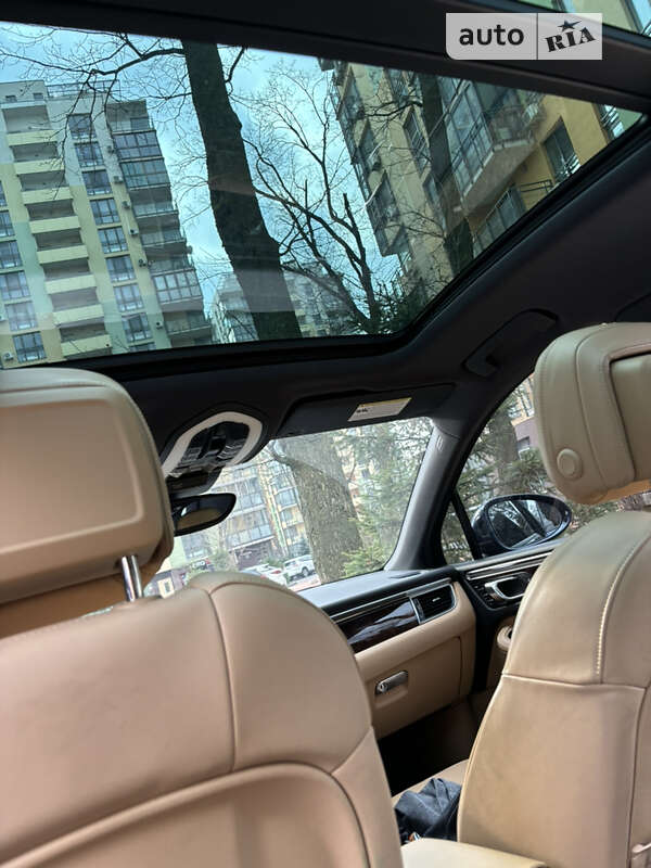 Позашляховик / Кросовер Porsche Macan 2018 в Києві