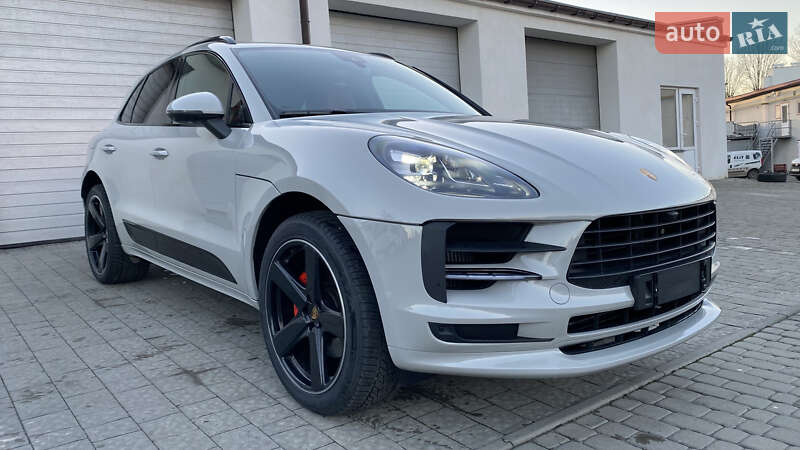Porsche Macan 2021
