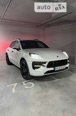 Внедорожник / Кроссовер Porsche Macan 2020 в 