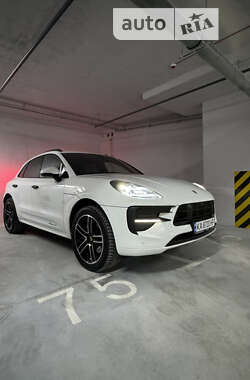 Внедорожник / Кроссовер Porsche Macan 2020 в 