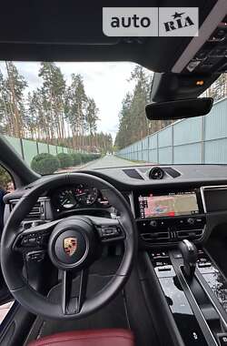 Внедорожник / Кроссовер Porsche Macan 2021 в Киеве