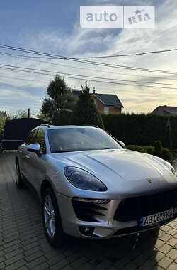 Porsche Macan 2016