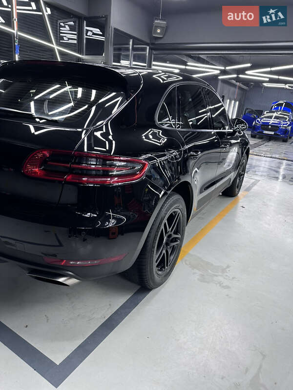 Внедорожник / Кроссовер Porsche Macan 2018 в Днепре фото 6 Внедорожник / Кроссовер Porsche Macan 2018 в Днепре