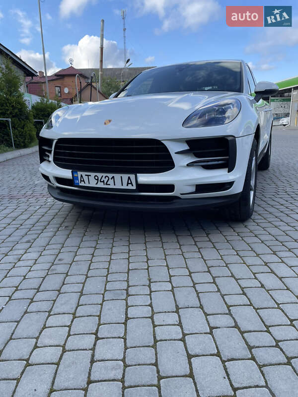Внедорожник / Кроссовер Porsche Macan 2021 в Ивано-Франковске