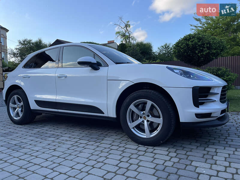 Внедорожник / Кроссовер Porsche Macan 2021 в Ивано-Франковске