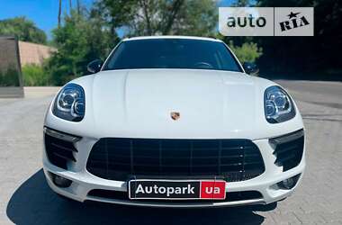 Позашляховик / Кросовер Porsche Macan 2018 в Києві