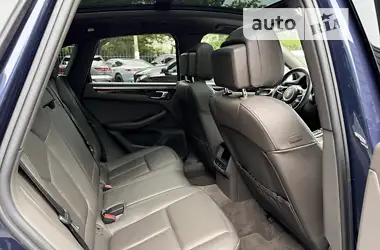 Porsche Macan 2015