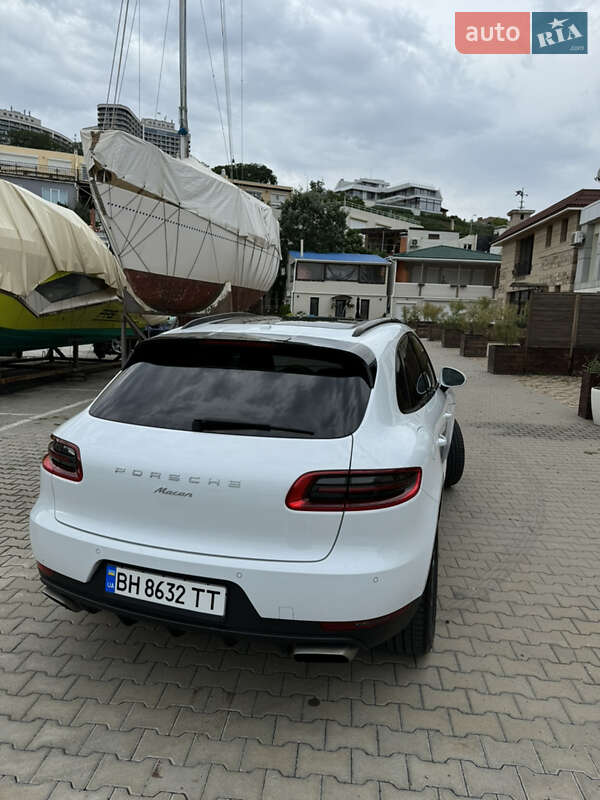 Внедорожник / Кроссовер Porsche Macan 2017 в Одессе фото 5 Внедорожник / Кроссовер Porsche Macan 2017 в Одессе