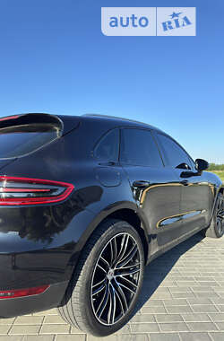 Porsche Macan 2015