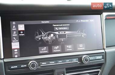 Внедорожник / Кроссовер Porsche Macan 2019 в 