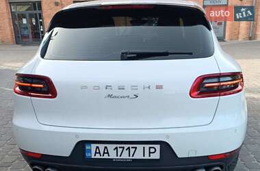 Внедорожник / Кроссовер Porsche Macan 2014 в 