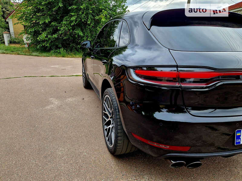 Позашляховик / Кросовер Porsche Macan 2019 в Софіївській Борщагівці