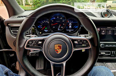 Внедорожник / Кроссовер Porsche Macan 2019 в 