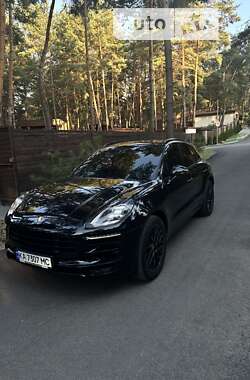 Porsche Macan 2016