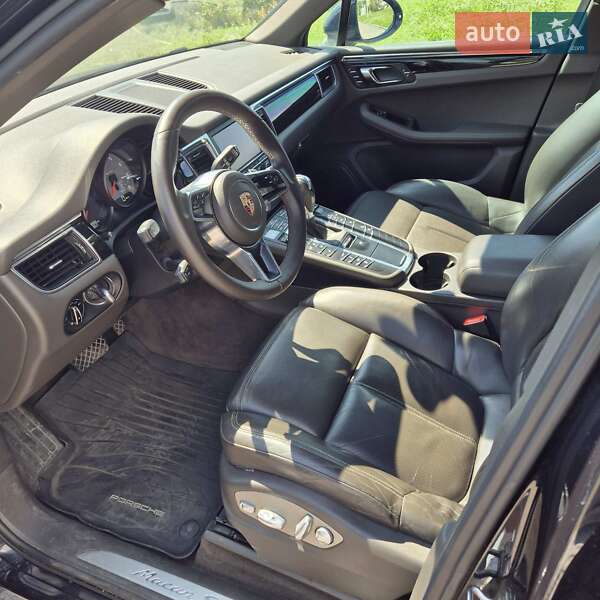 Внедорожник / Кроссовер Porsche Macan 2015 в Ровно