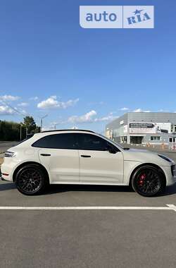 Позашляховик / Кросовер Porsche Macan 2021 в Києві