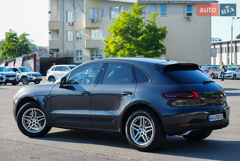 Позашляховик / Кросовер Porsche Macan 2018 в Києві