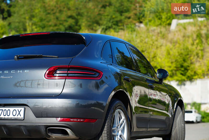 Позашляховик / Кросовер Porsche Macan 2018 в Києві