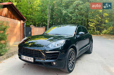 Внедорожник / Кроссовер Porsche Macan 2018 в 