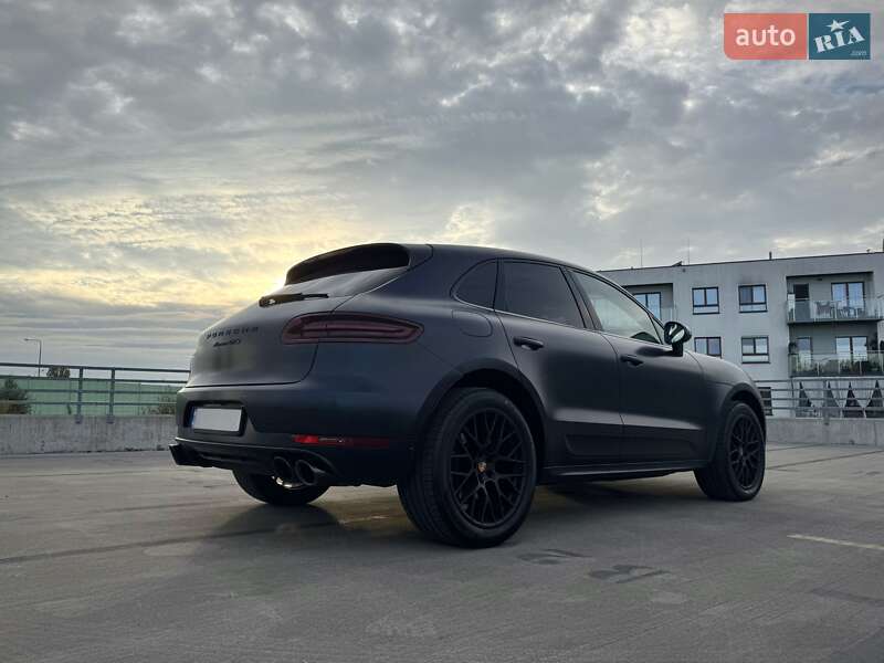Внедорожник / Кроссовер Porsche Macan 2016 в Одессе