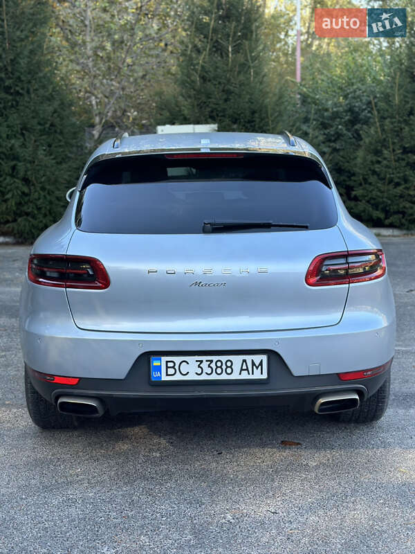 Внедорожник / Кроссовер Porsche Macan 2018 в Львове