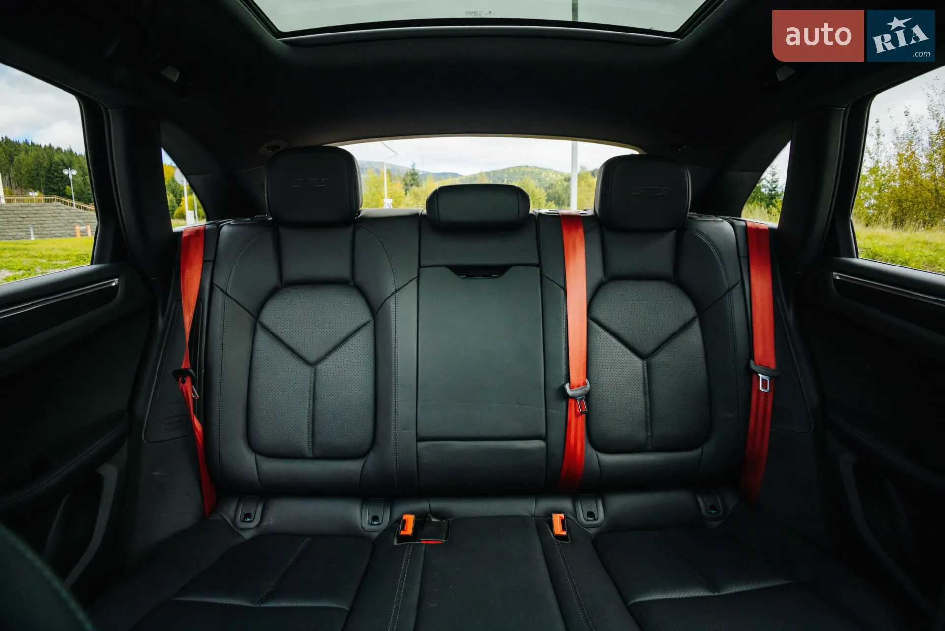 2020 Porsche Macan - мініатюра 27