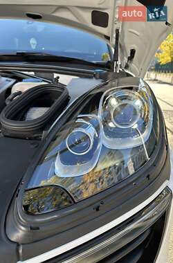 Внедорожник / Кроссовер Porsche Macan 2014 в 