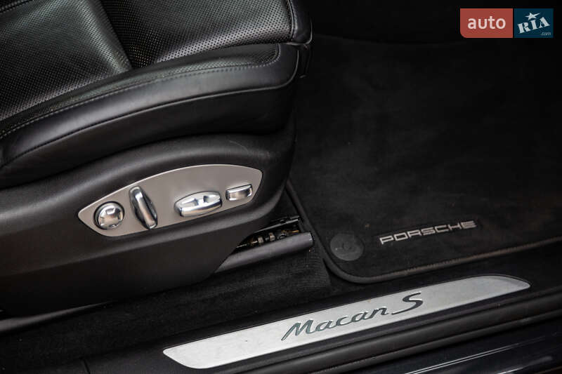 Внедорожник / Кроссовер Porsche Macan 2018 в Киеве фото 57 Внедорожник / Кроссовер Porsche Macan 2018 в Киеве