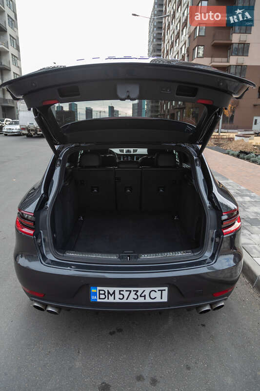 Внедорожник / Кроссовер Porsche Macan 2018 в Киеве фото 70 Внедорожник / Кроссовер Porsche Macan 2018 в Киеве