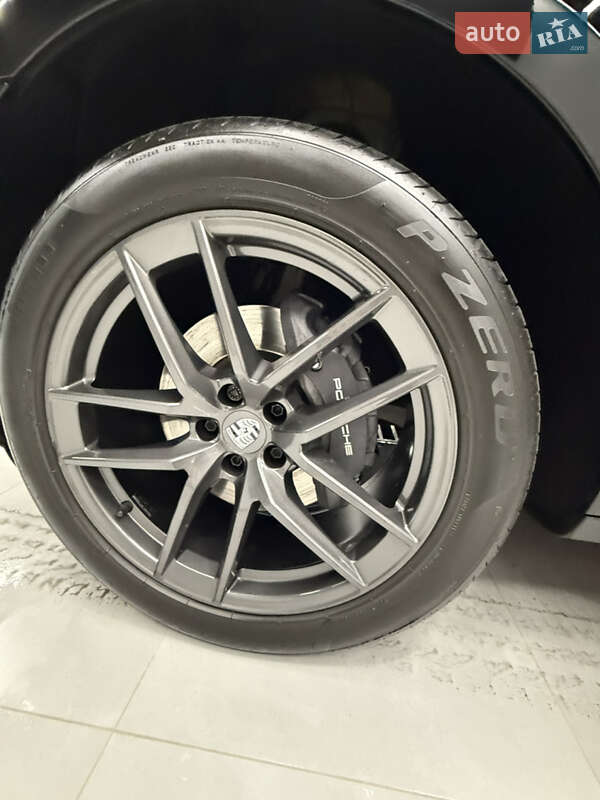 Внедорожник / Кроссовер Porsche Macan 2022 в Днепре фото 12 Внедорожник / Кроссовер Porsche Macan 2022 в Днепре