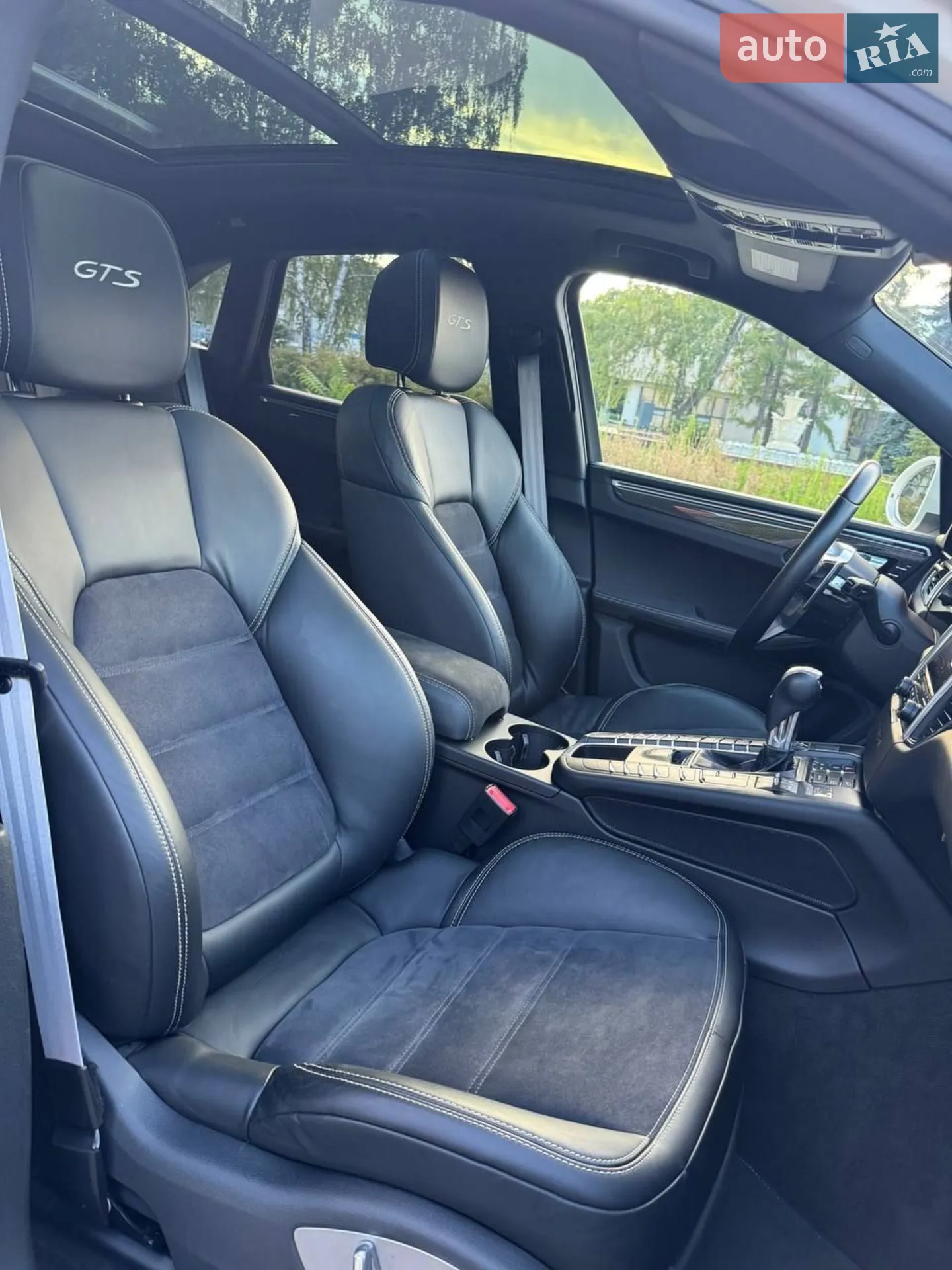 2016 Porsche Macan - мініатюра 9