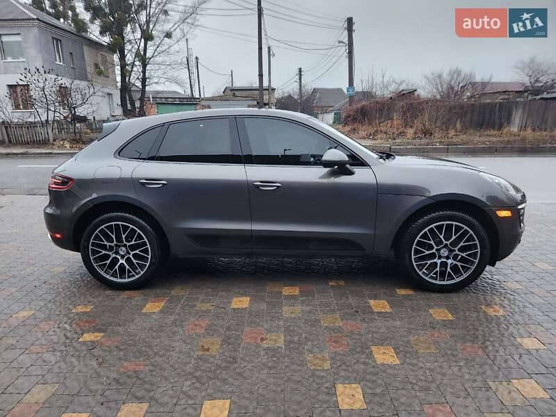 Внедорожник / Кроссовер Porsche Macan 2018 в Киеве