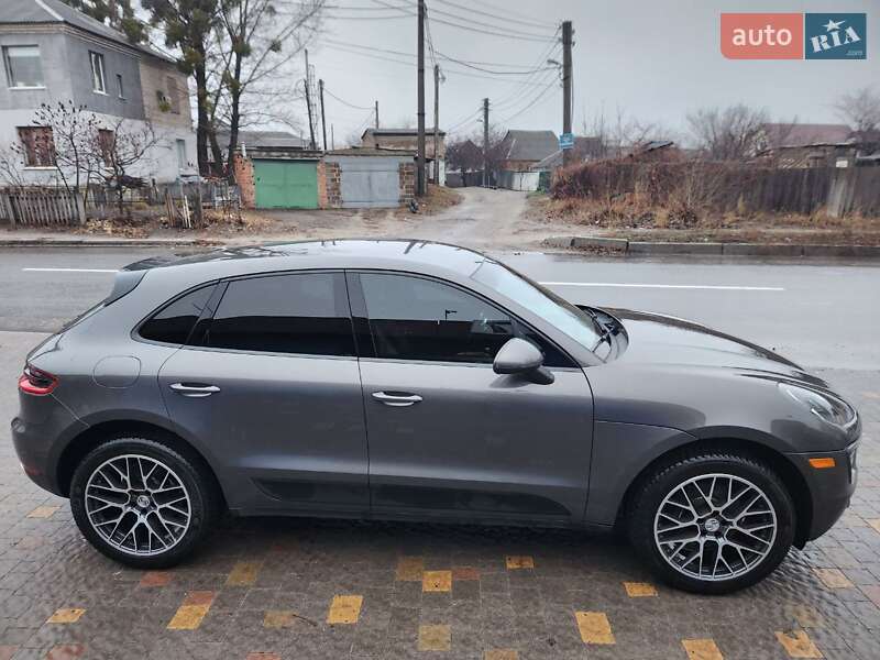 Внедорожник / Кроссовер Porsche Macan 2018 в Киеве