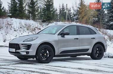 Позашляховик / Кросовер Porsche Macan 2015 в Тернополі